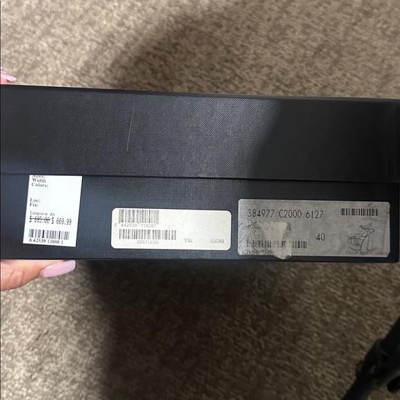 Saint Laurent Elegant Black Gift Box - Picture 2 of 9